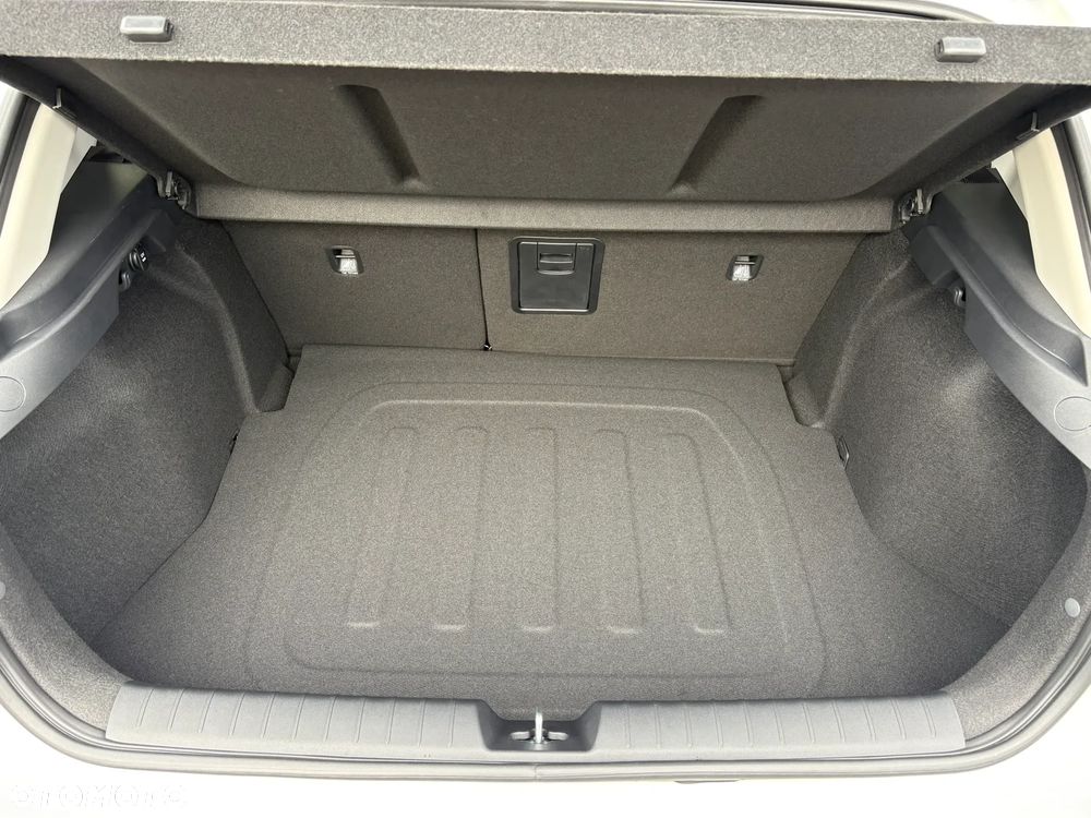 Kia K4 1.6 T-GDI M - 26