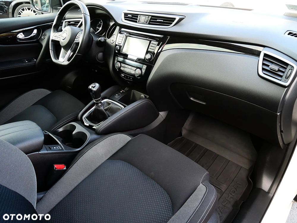 Nissan Qashqai 1.5 dCi Tekna - 8