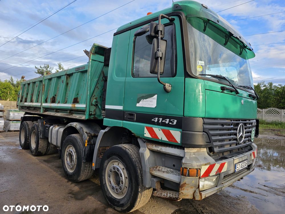 Mercedes-Benz Actros - 1