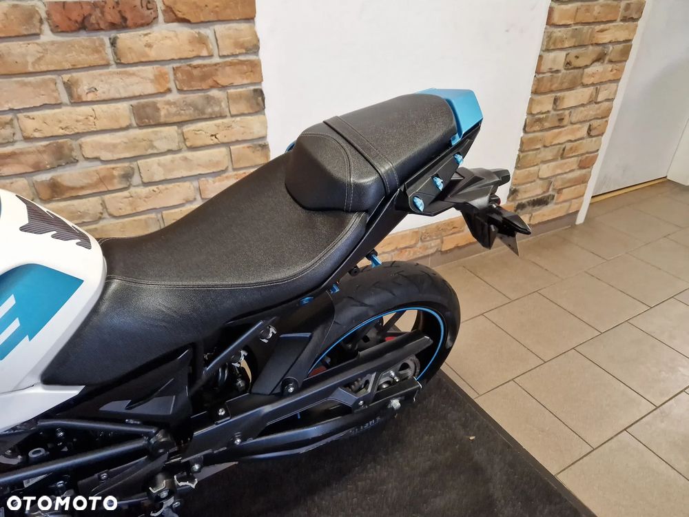VOGE R125 - 12
