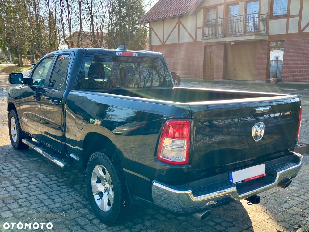 Dodge RAM - 10