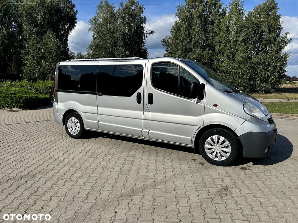 Opel Vivaro L2H1 2.9t - 1