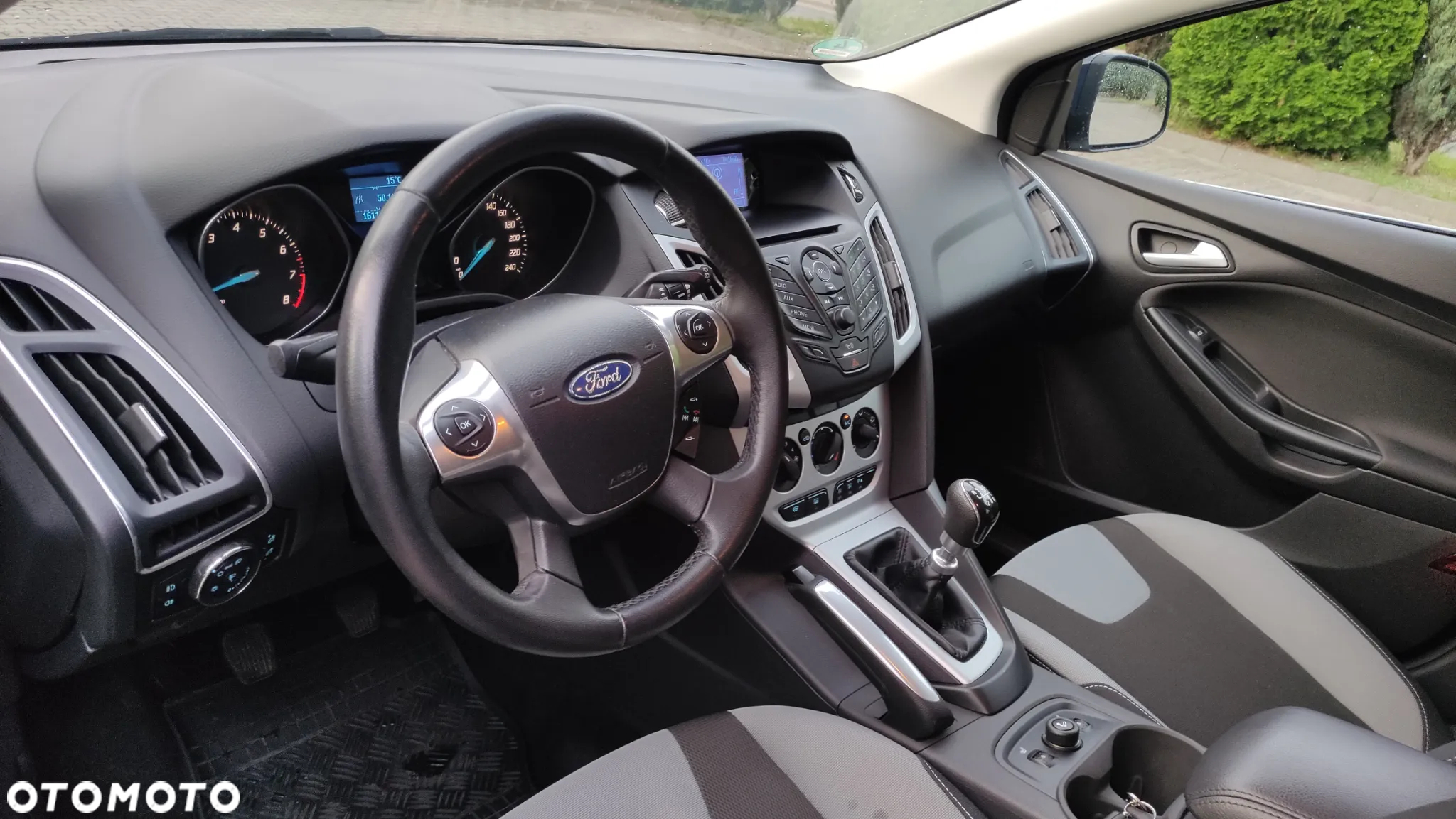 Ford Focus Turnier 1.0 EcoBoost Start-Stopp-System SYNC Edition - 21