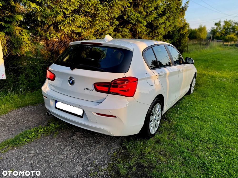 BMW Seria 1 116d EfficientDynamics Edition - 6