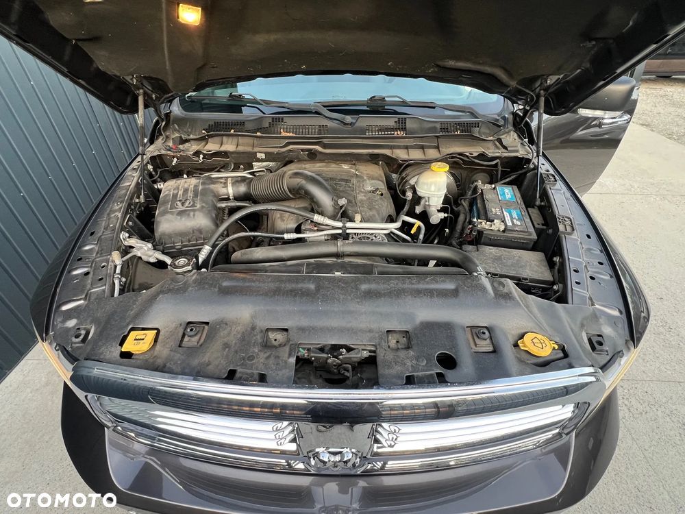 RAM 1500 - 16