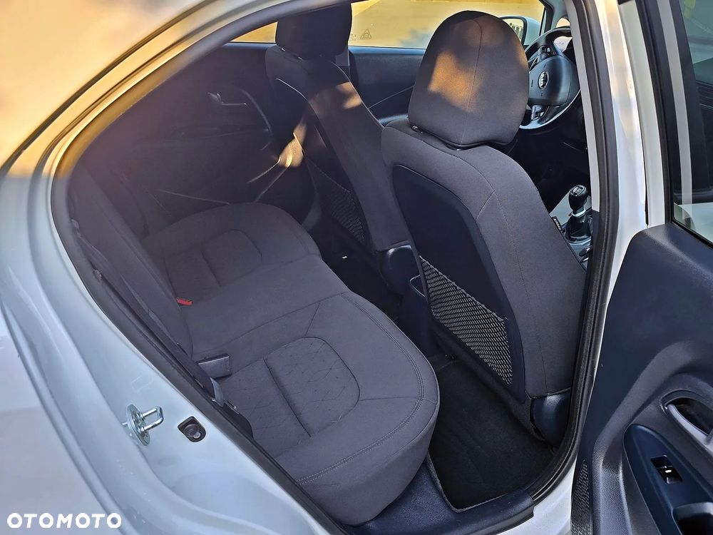 Kia Rio 1.4 ISG Dream-Team Edition - 15