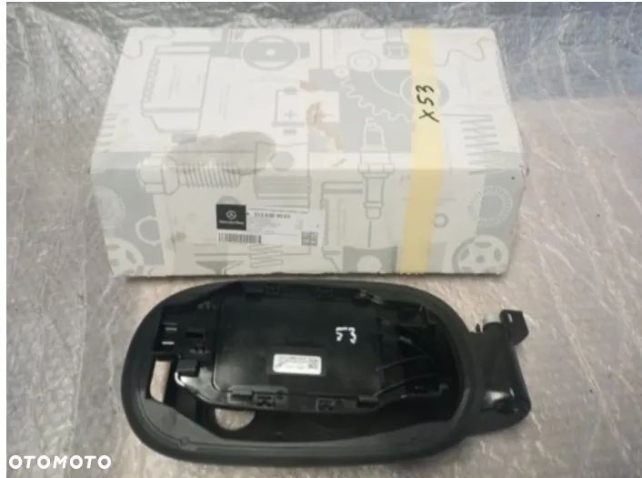 MERCEDES E W213 GNIAZDO KLAPKA WLEW PALIWA A2136303003 - 1