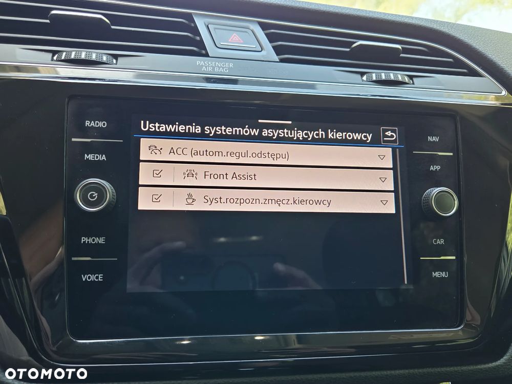 Volkswagen Touran 1.5 TSI EVO Highline DSG - 39