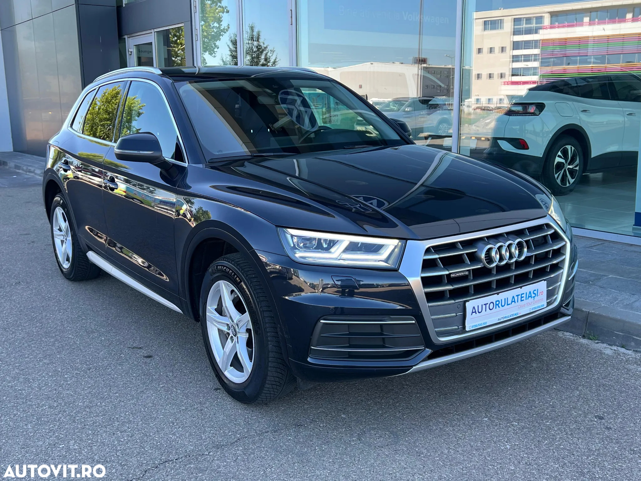Audi Q5 2.0 40 TDI quattro S tronic Design - 2