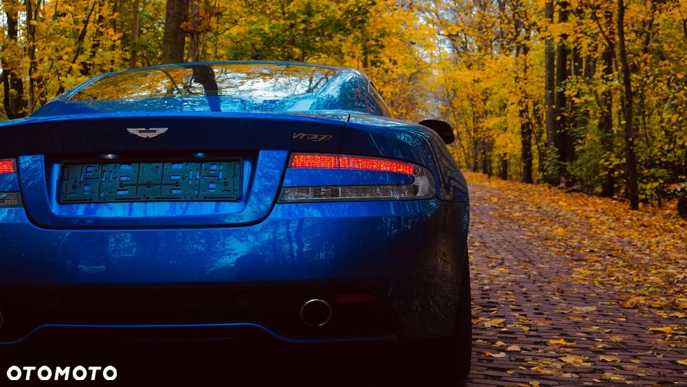 Aston Martin Virage - 18