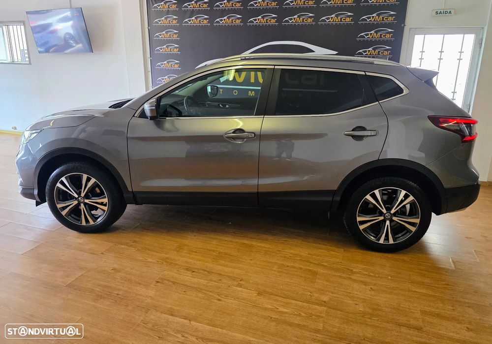 Nissan Qashqai 1.5 dCi N-Connecta Led - 9