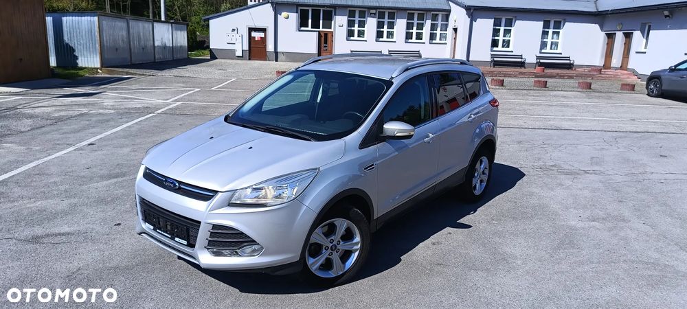Ford Kuga 2.0 TDCi 4x4 Titanium - 16