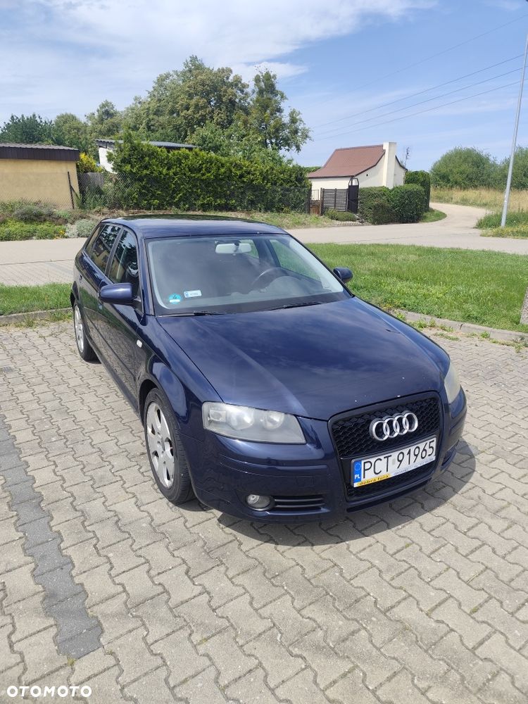 Audi A3 Sportback - 1