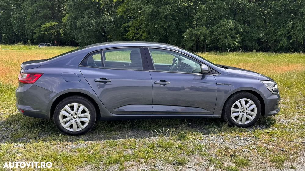 Renault Megane TCe 140 GPF Life - 7