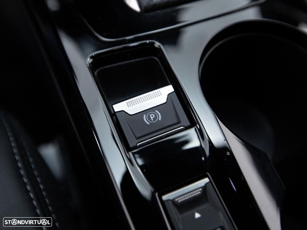 Peugeot e-2008 GT Pack - 19
