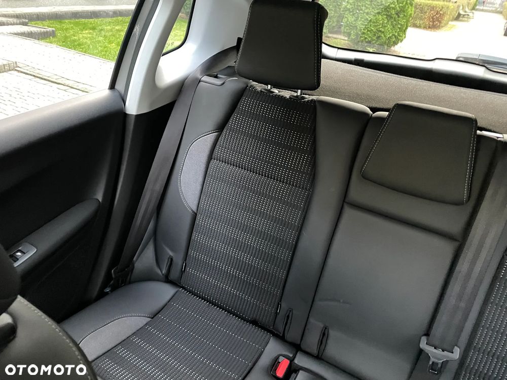 Peugeot 2008 PureTech 110 Stop&Start EAT6 Allure - 24