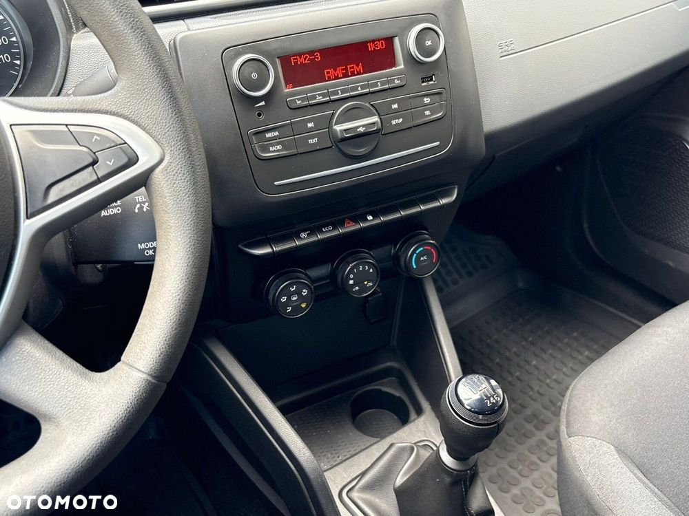 Dacia Duster 1.0 TCe Essential - 17