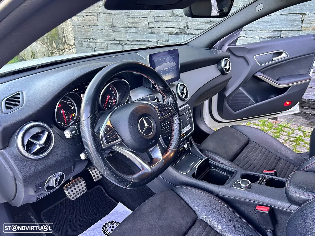 Mercedes-Benz CLA 220 Shooting Brake (CDI) d 7G-DCT AMG Line - 14