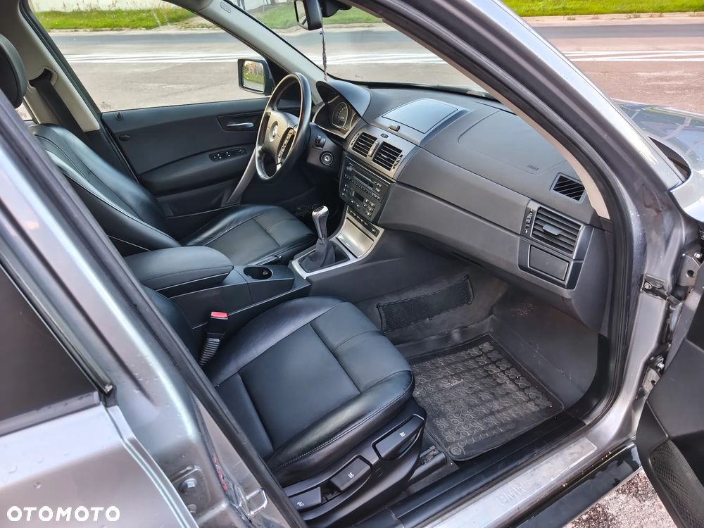BMW X3 2.0d - 8