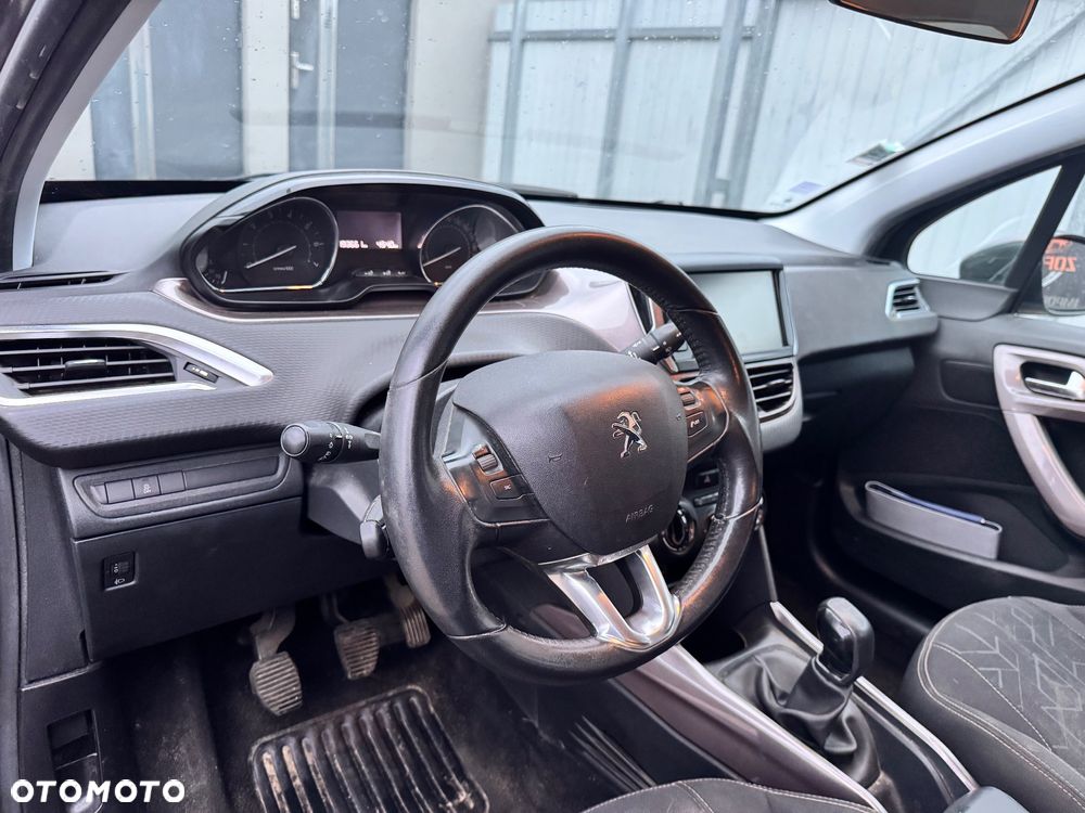 Peugeot 2008 82 VTI Acess - 9
