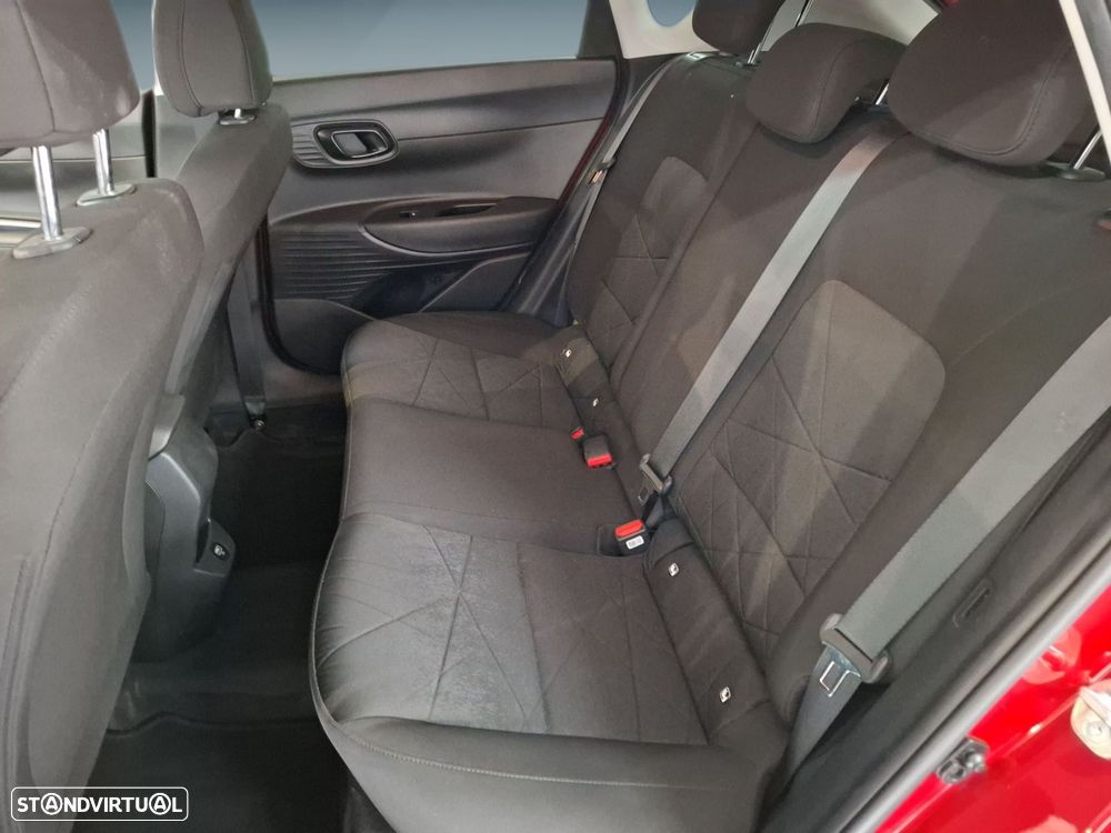 Hyundai Bayon 1.0 T-GDI Premium DCT — fotografia 14