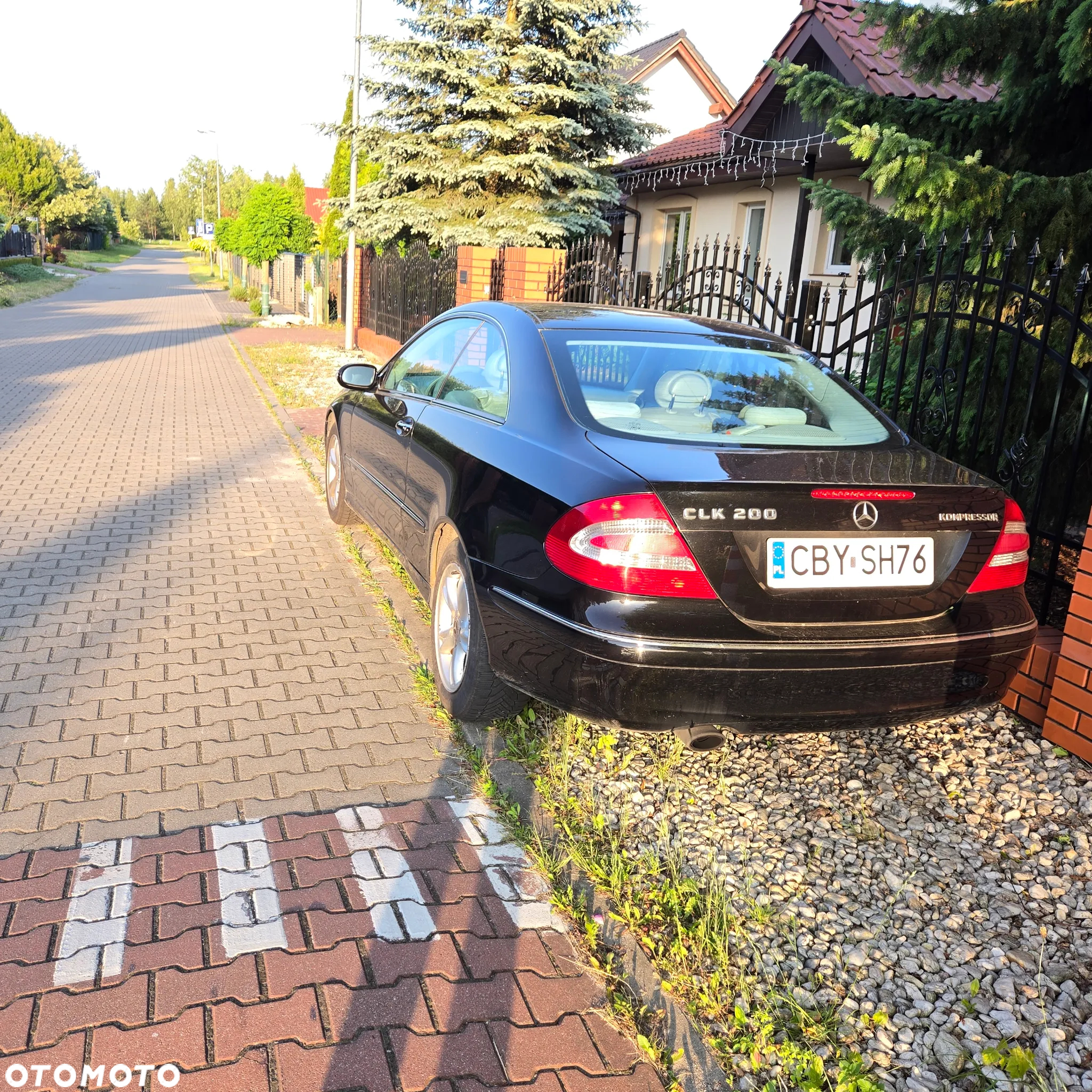 Mercedes-Benz CLK - 6