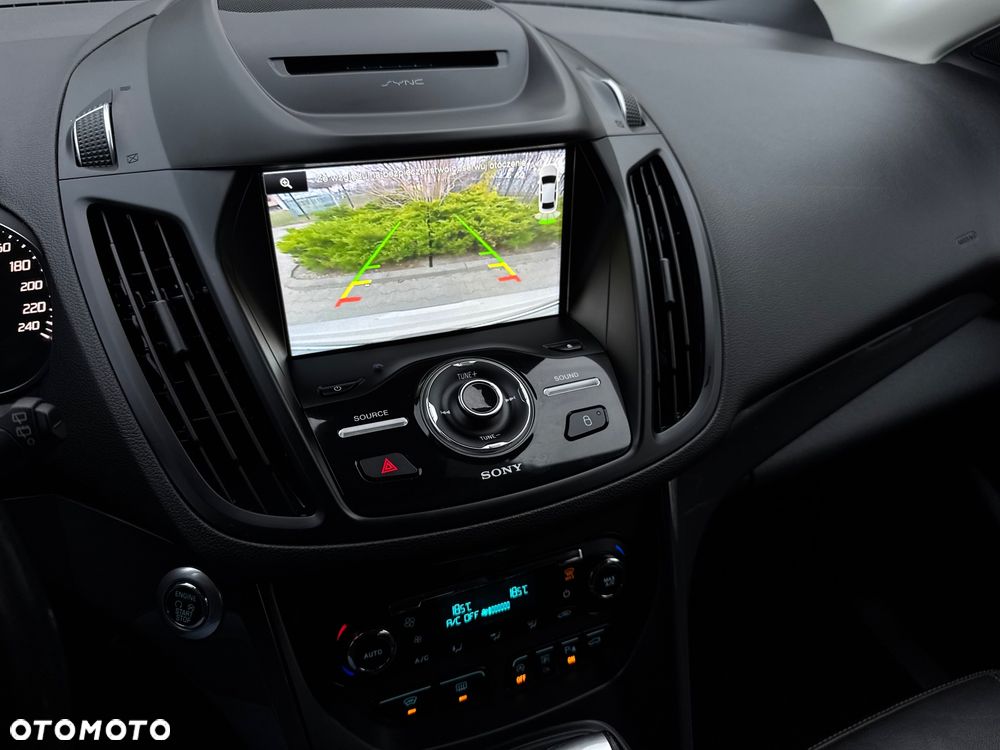 Ford Kuga 2.0 TDCi 4x4 Titanium - 27