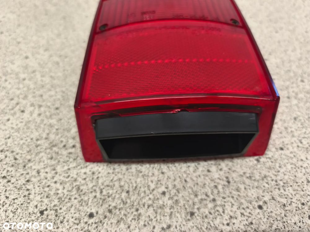 Klosz, lampa tył, tylna  Piaggio Vespa PK 125 PK125 - 2