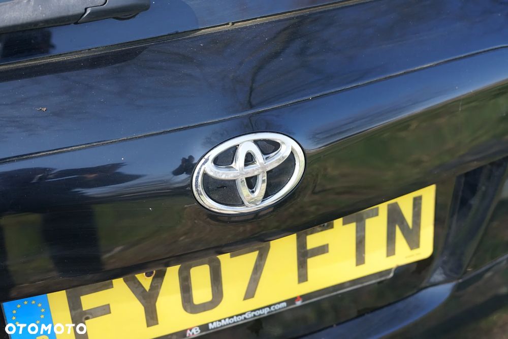 Klapa bagażnika tył Toyota RAV4 III 5d 202 - 5