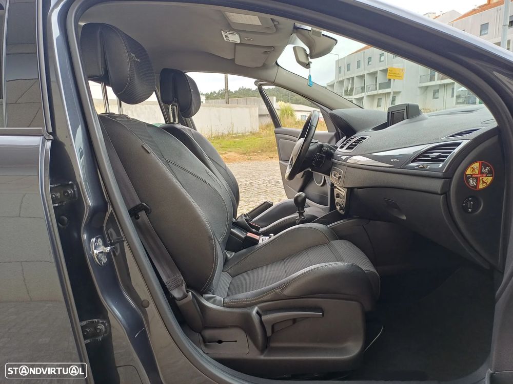 Renault Mégane Sport Tourer 1.5 dCi GT Line CO2 Champion - 31