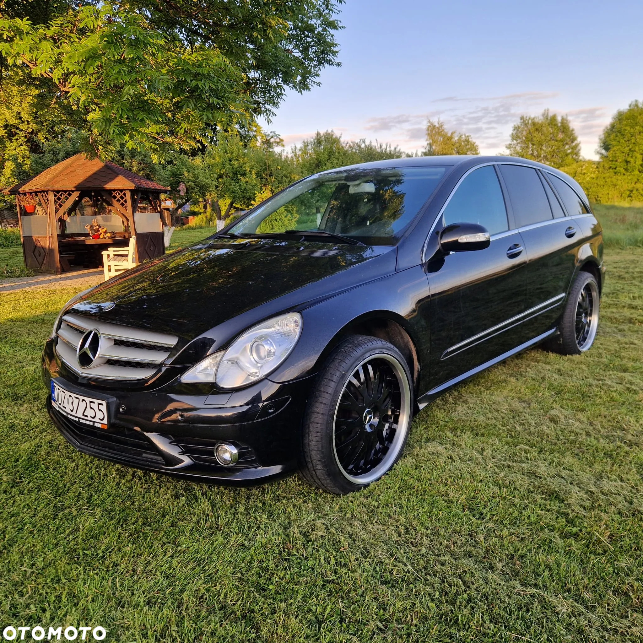 Mercedes-Benz Klasa R - 3