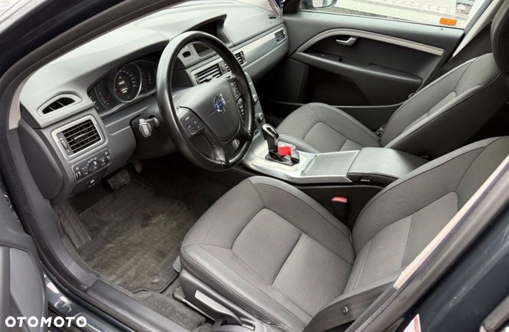 Volvo V70 D2 Geartronic Powershift Kinetic - 17