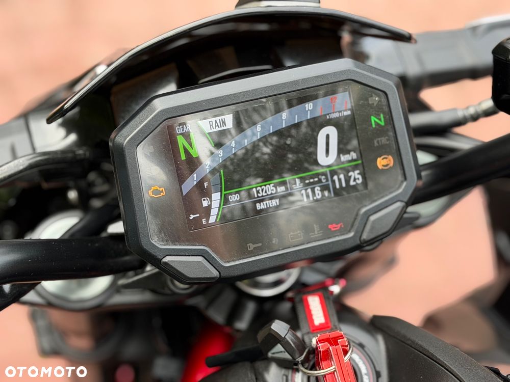 Kawasaki Z 900 - 27