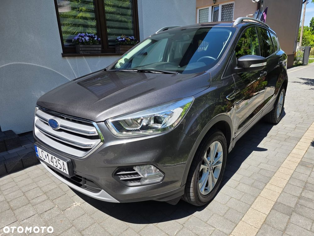 Ford Kuga 2.0 TDCi 2x4 Titanium - 2