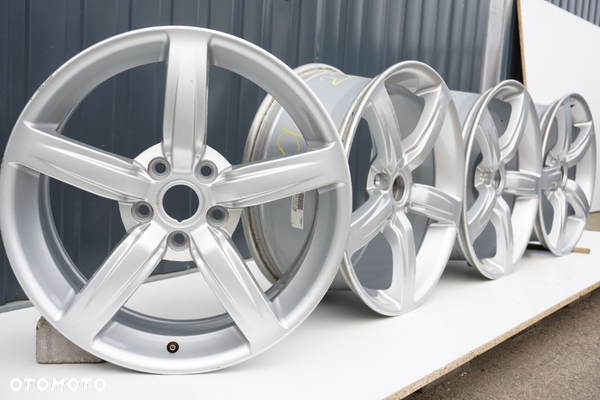 Aston Martin 5x114,3 18 8J et 50 9J et 62,5