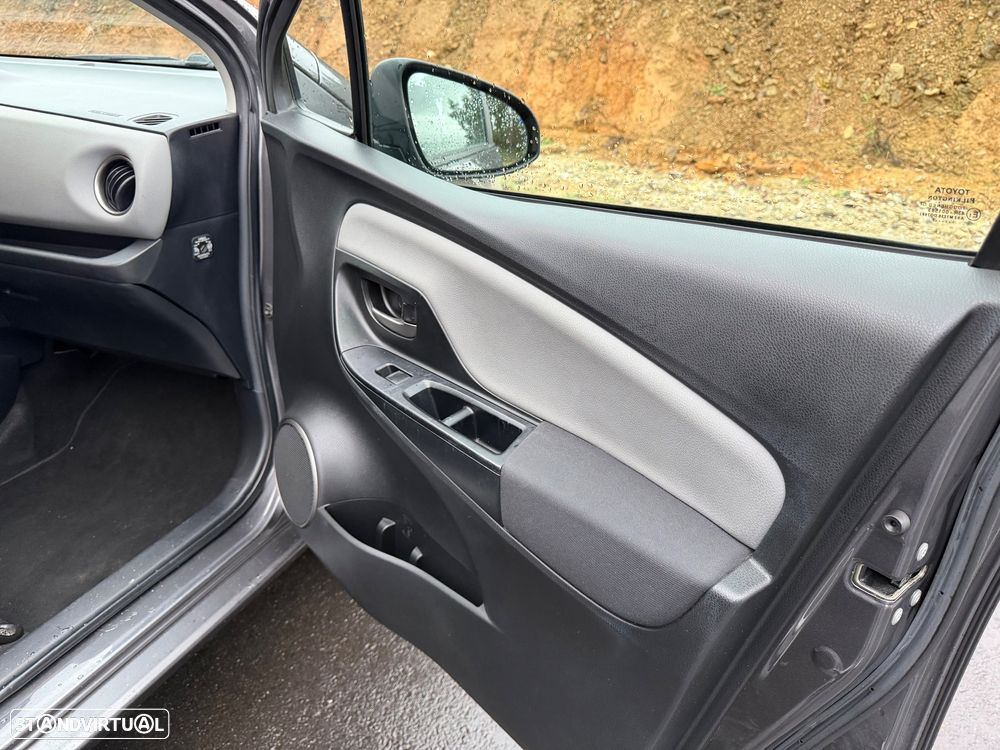 Toyota Yaris 1.0 VVT-i Comfort - 34
