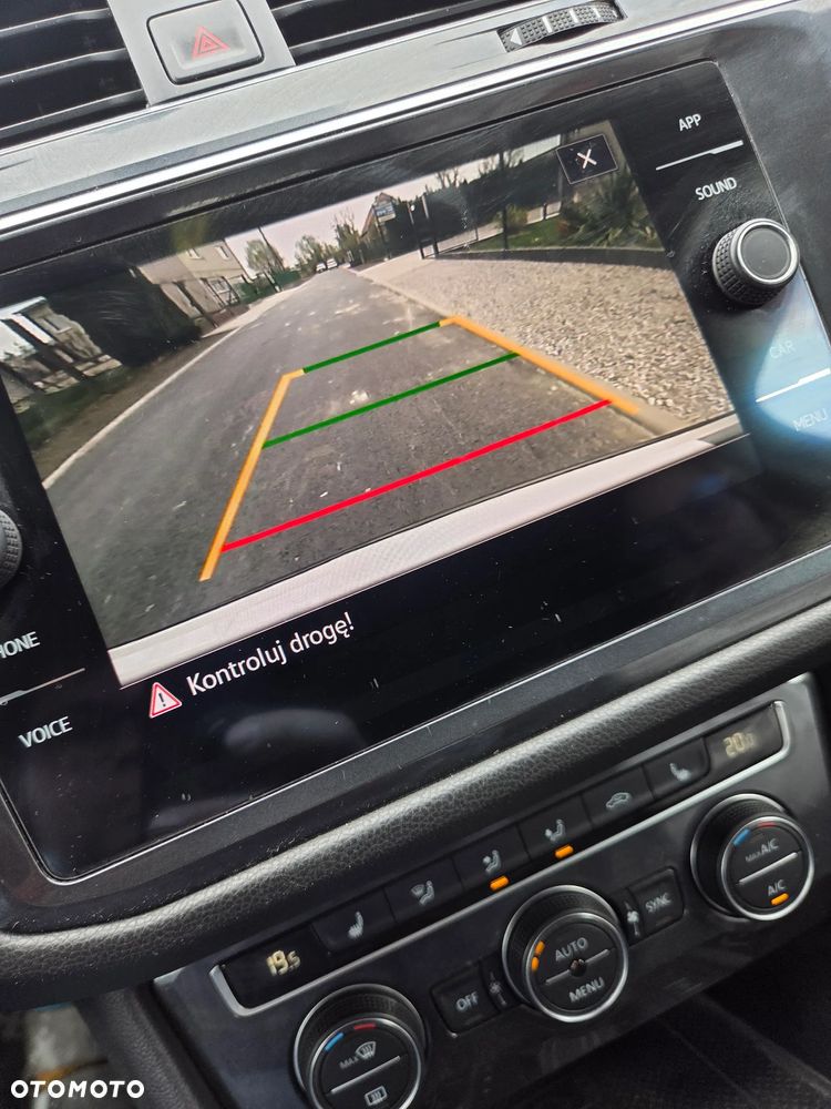 Volkswagen Tiguan Allspace - 15