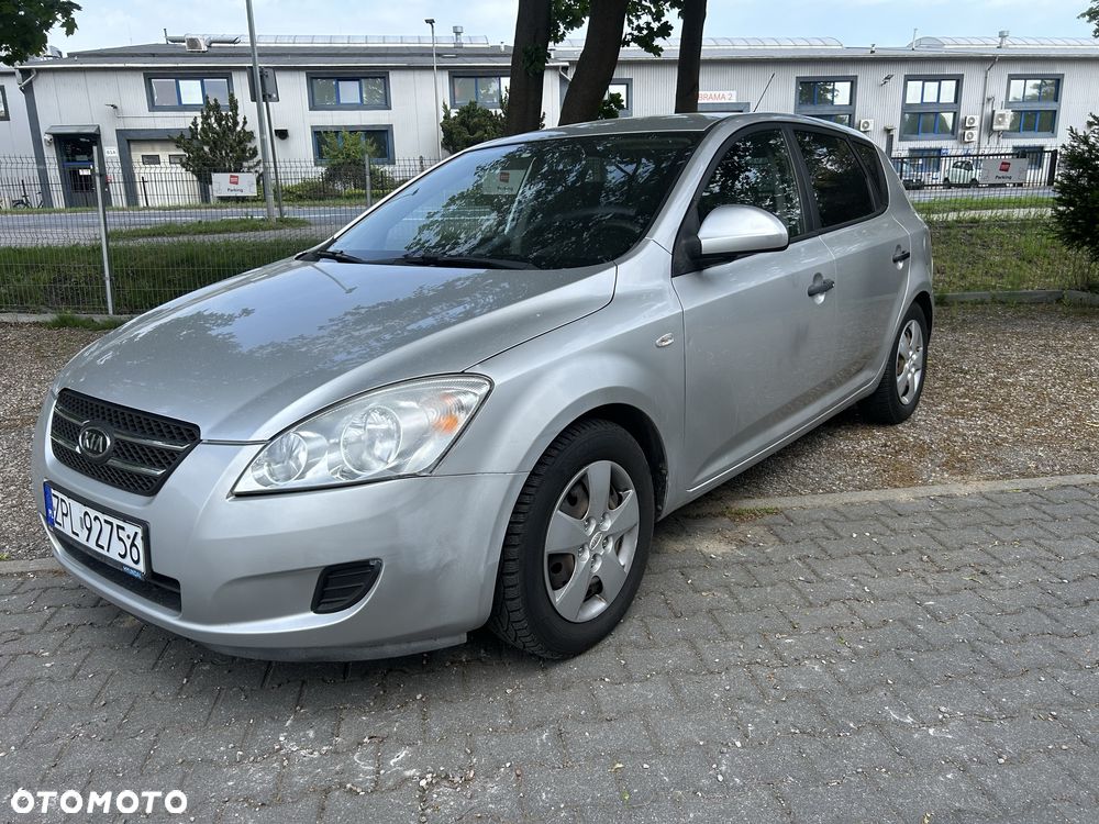 Kia Ceed - 2