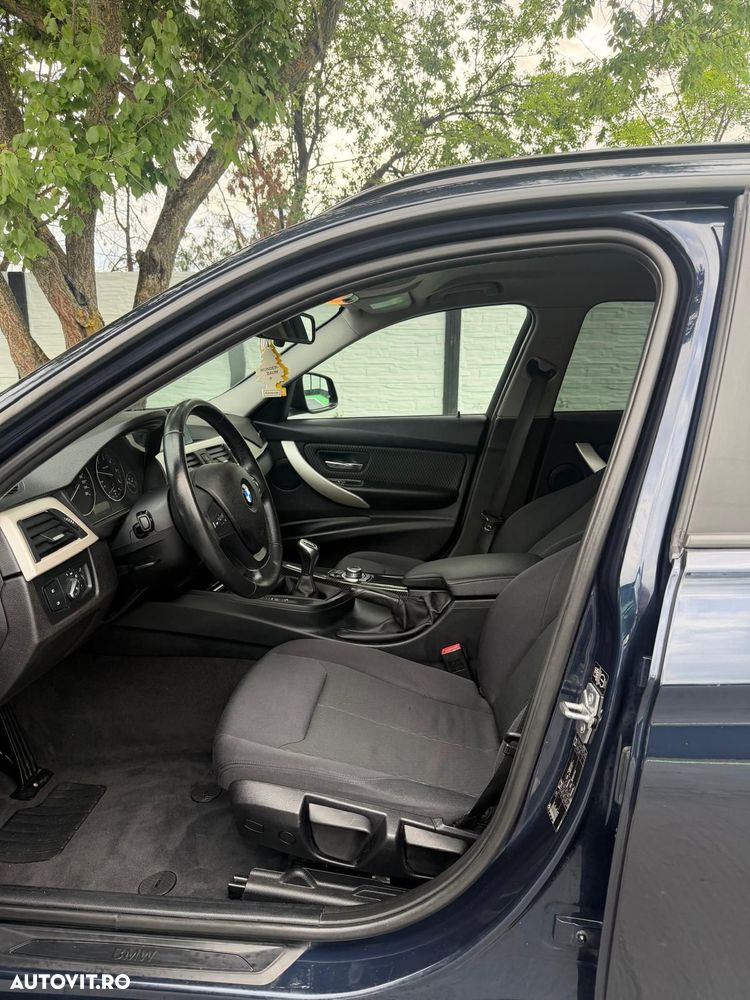 BMW Seria 3 318d - 11