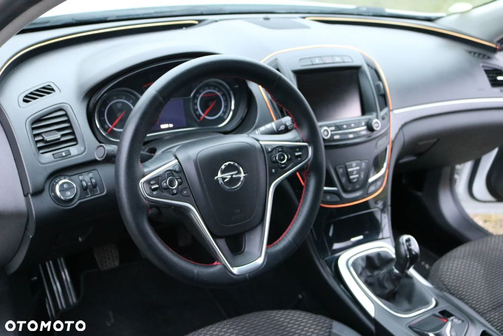 Opel Insignia 2.0 CDTI EcoFLEX Start/Stop Edition - 24