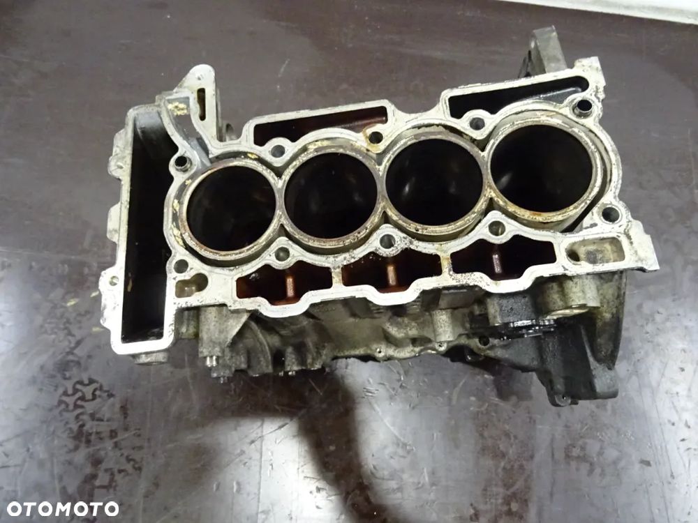 MINI COOPER R56 1.4VTI BLOK SILNIKA KARTER GU30 - 2