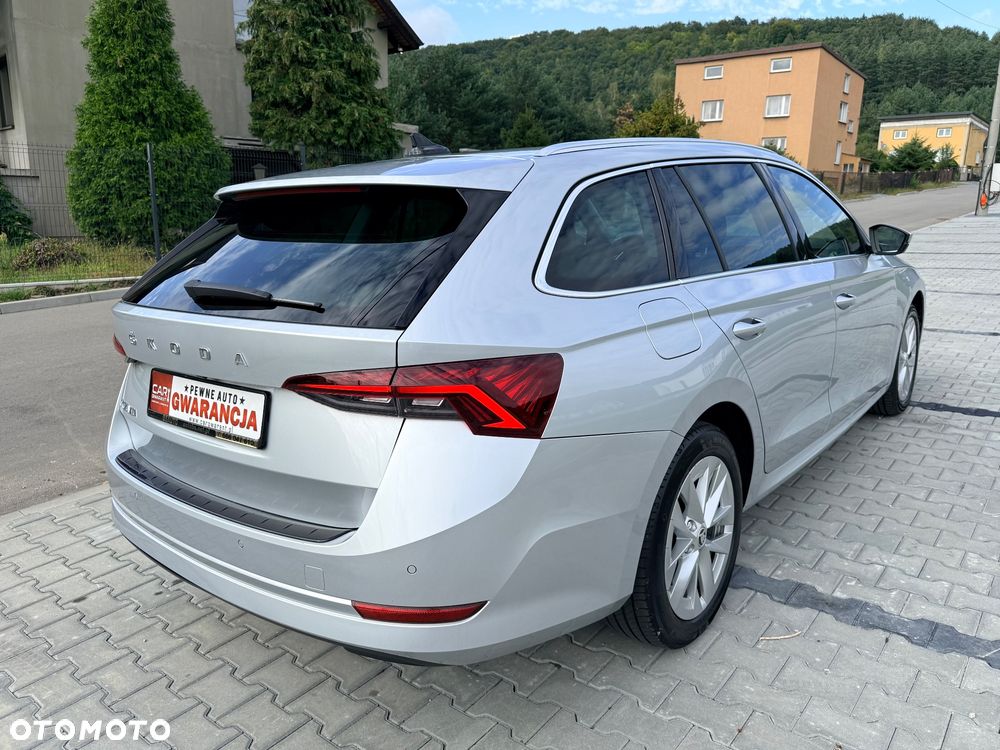 Skoda Octavia 2.0 TDI SCR Style DSG - 8