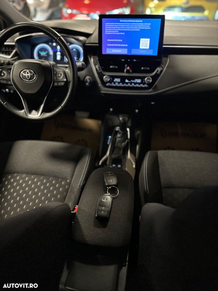 Toyota Corolla 1.8 Comfort - 18