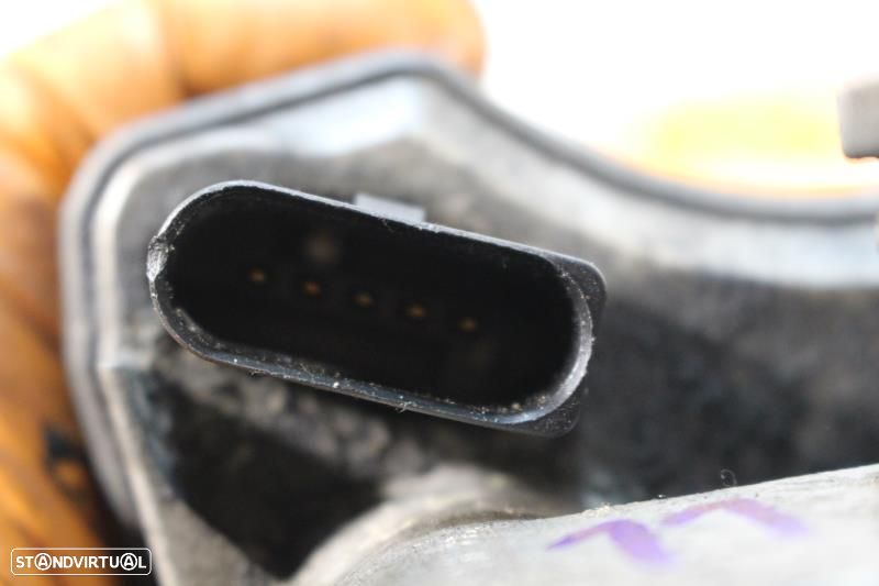 Borboleta De Admissão Volkswagen Passat (3C2)  03G128063b / 03G 128 06 - 8