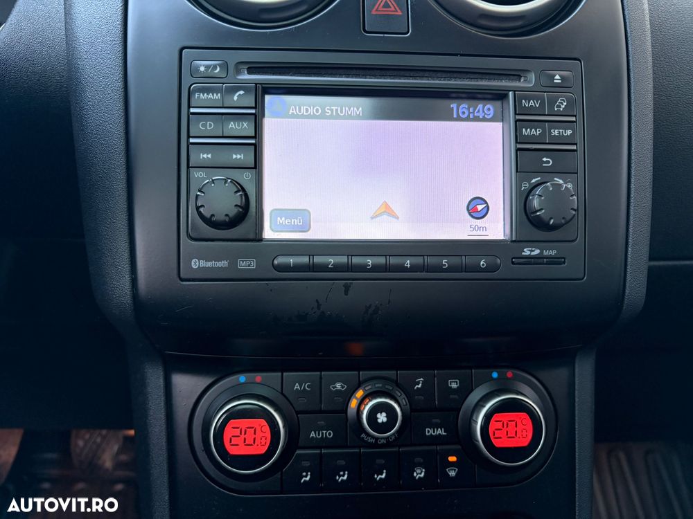 Nissan Qashqai+2 - 15