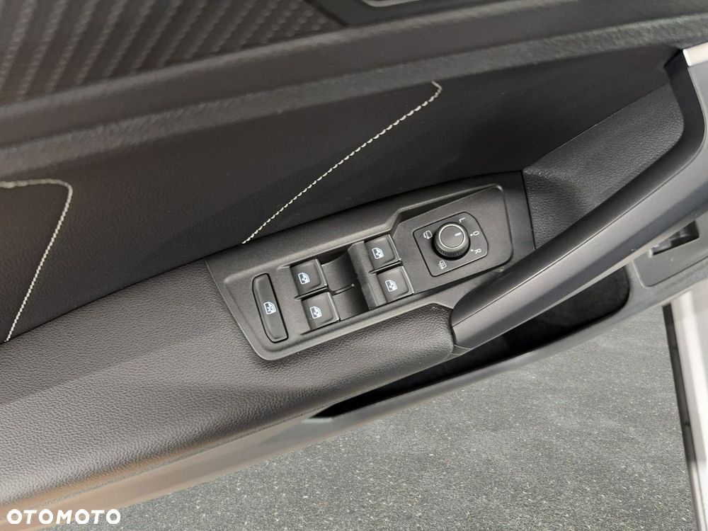 Volkswagen Tiguan - 35