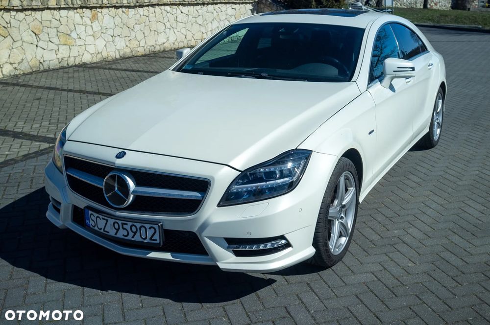 Mercedes-Benz CLS 500 4-Matic BlueEff - 35