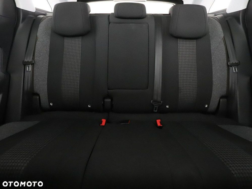 Peugeot 3008 1.5 BlueHDi Active S&S - 15