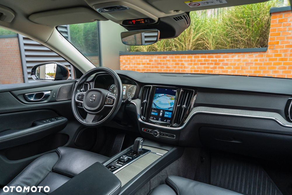 Volvo V60 Cross Country D4 AWD - 18