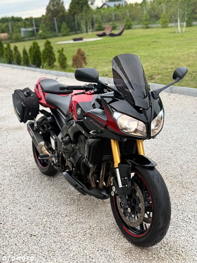 Yamaha FZ - 8